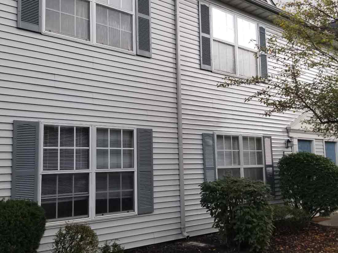 apartment vinyl siding after